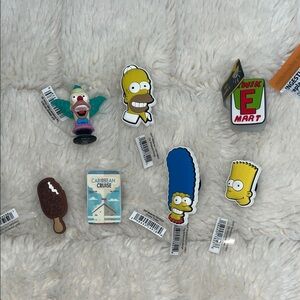 Simpsons jibbitz ( +2 misc ones)